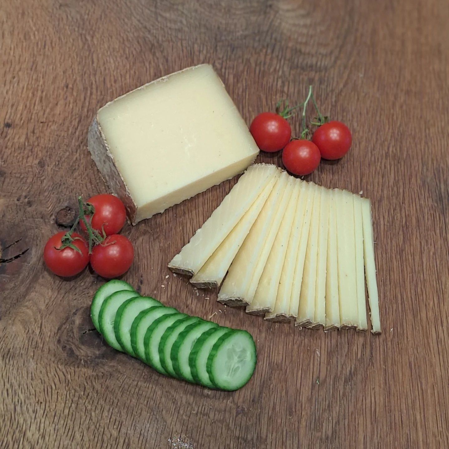 Käseplatte mit Käse aus unserer Hofkäserei in Körchow